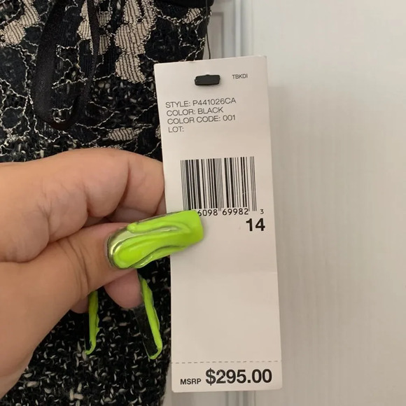 DKNY Floral Wool A-Line Skirt - Picture 6 of 7